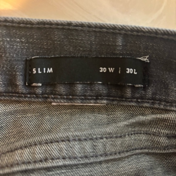 Banana Republic Men's Slim Fit Gray Jeans 30 x30 “Rapid Movement Denim” - Picture 5 of 7